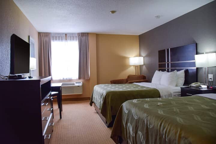 Room 28 of 75